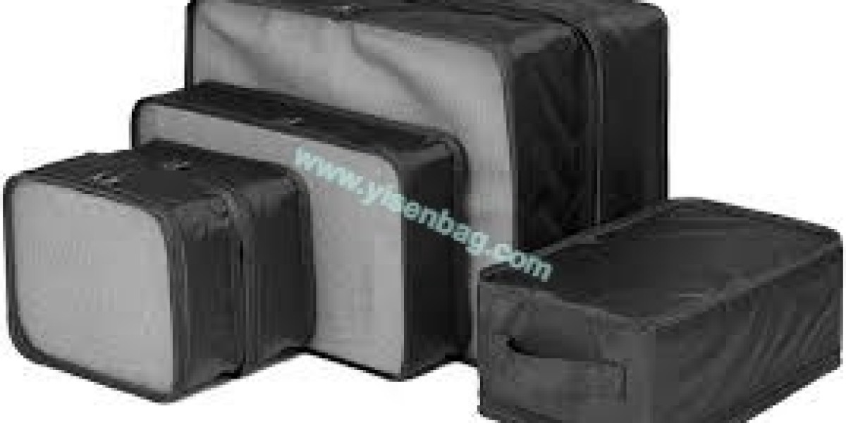 ISEN Explains: Why Do Packing Cubes Create Two Kinds of Travelers