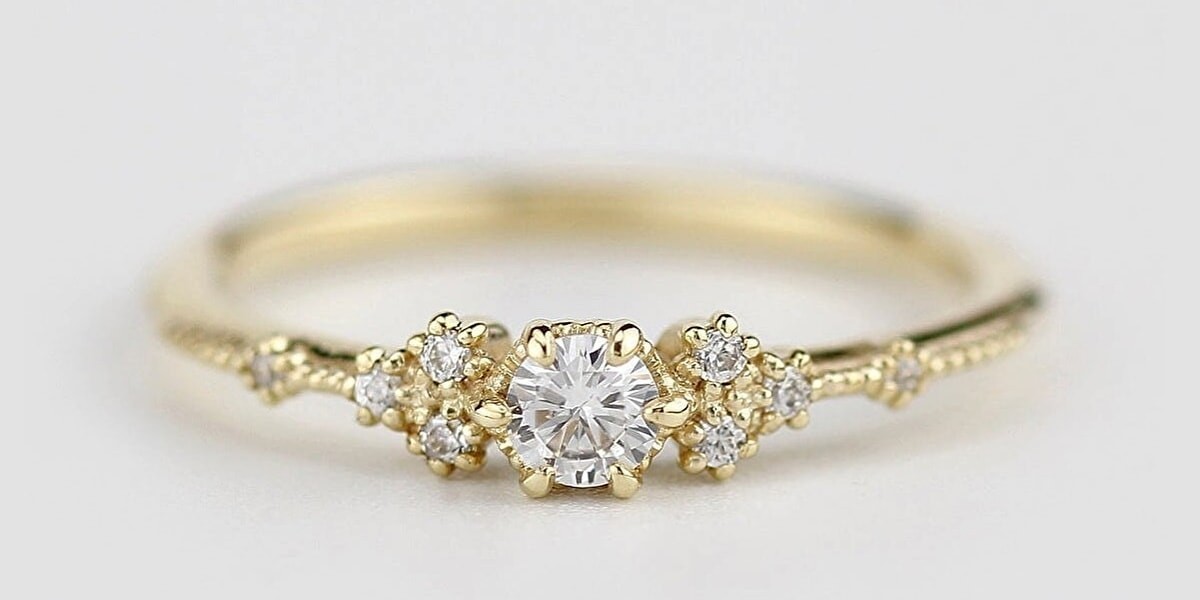 Why Are Diamond Ring Prices Different in Every Shop?