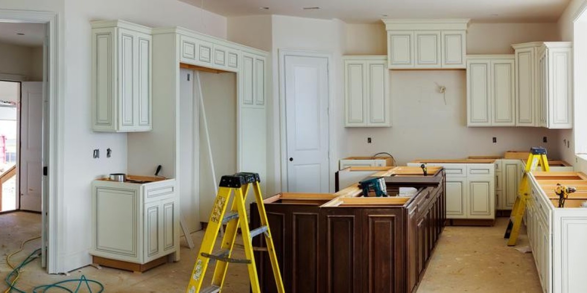 Top Considerations Before Hiring a Professional Kitchen Remodeler