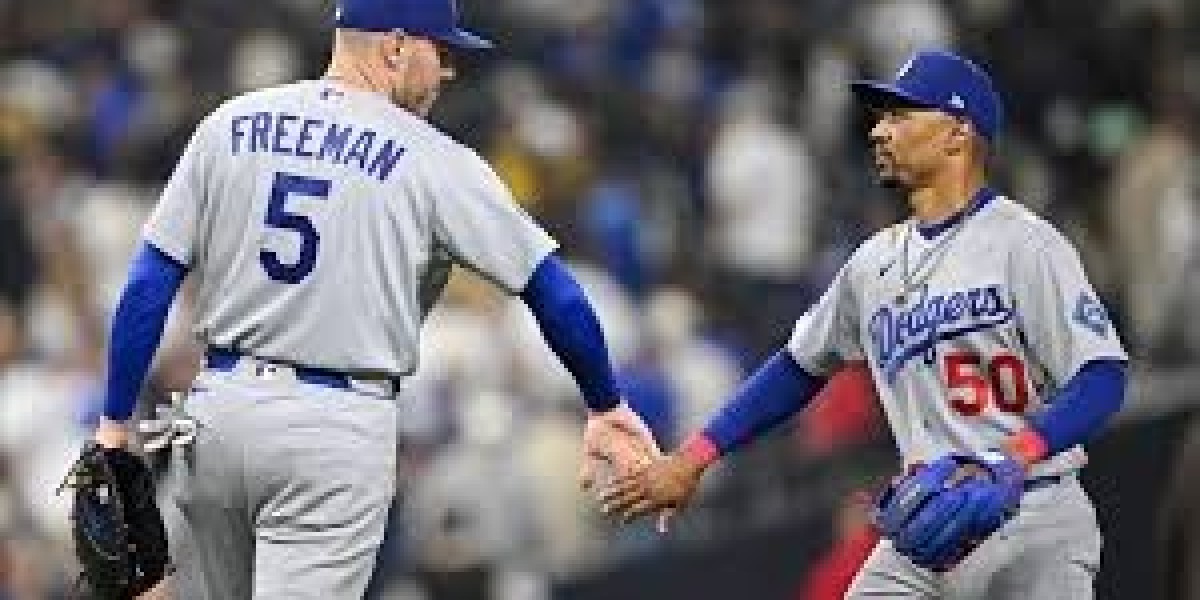 Dodgers sit Teoscar Hernndez Sunday: 2-working day reset might help