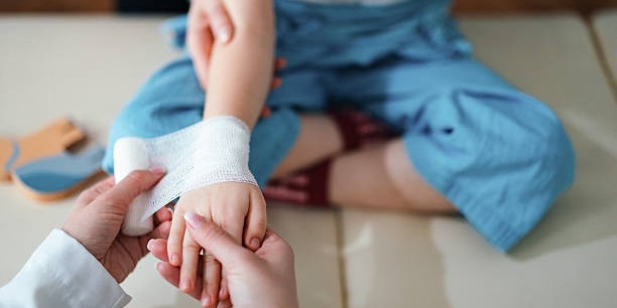 Why a First Aid Class Is One of the Most Valuable Skills You Can Learn