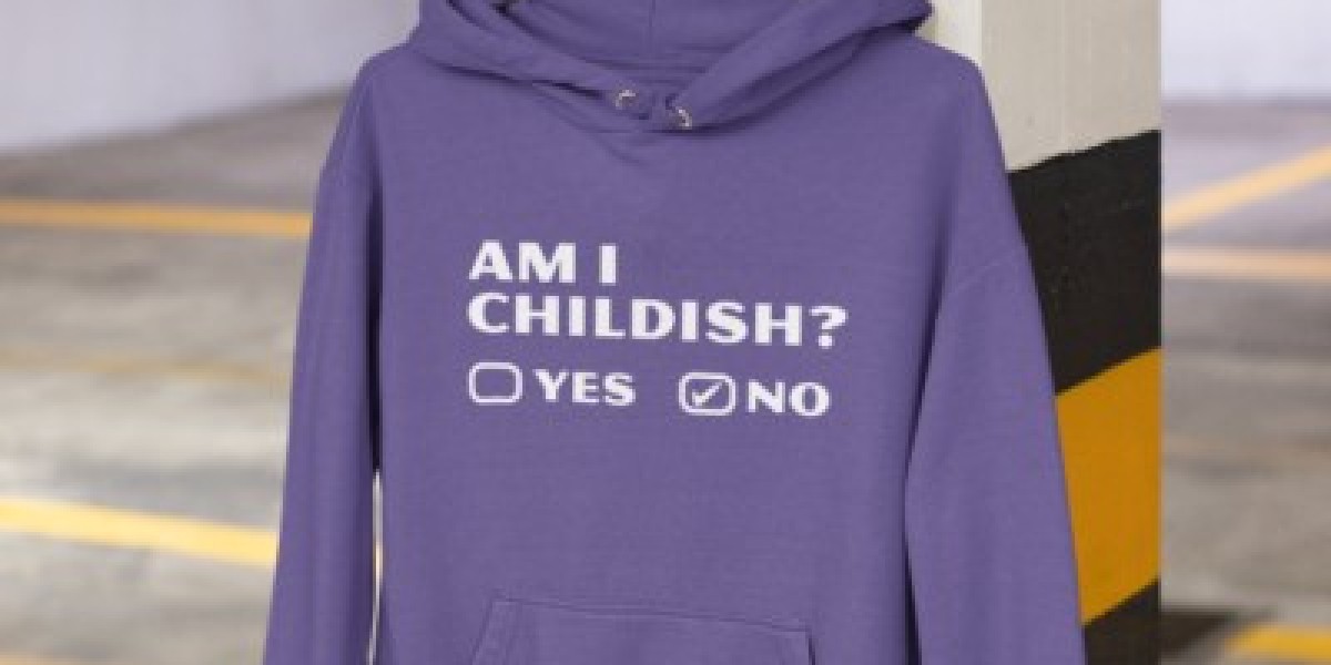 The Impact of Social Media on Streetwear Popularity