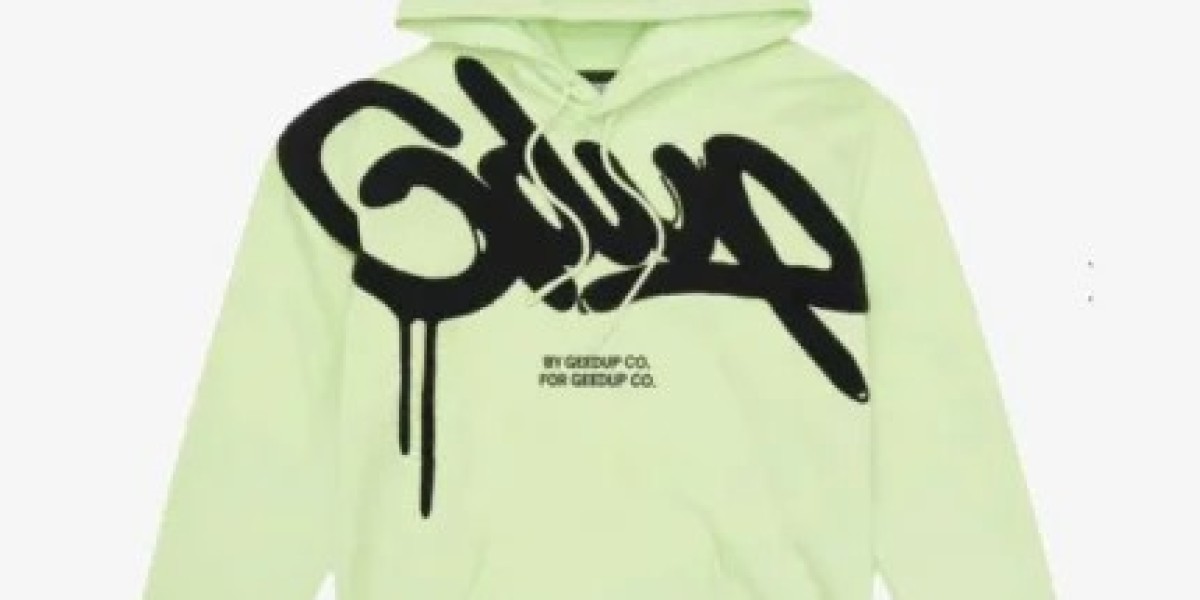Geedup Hoodie: The Perfect Blend of Streetwear and Comfort