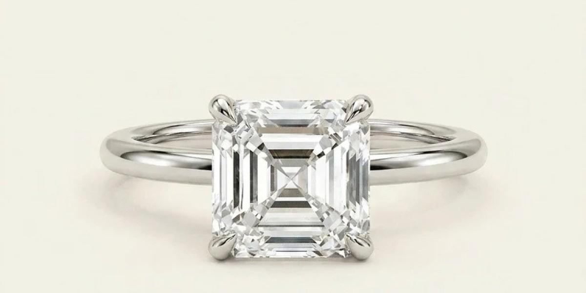 Asscher Cut Engagement Rings: A Perfect Blend of Vintage Charm and Modern Luxury