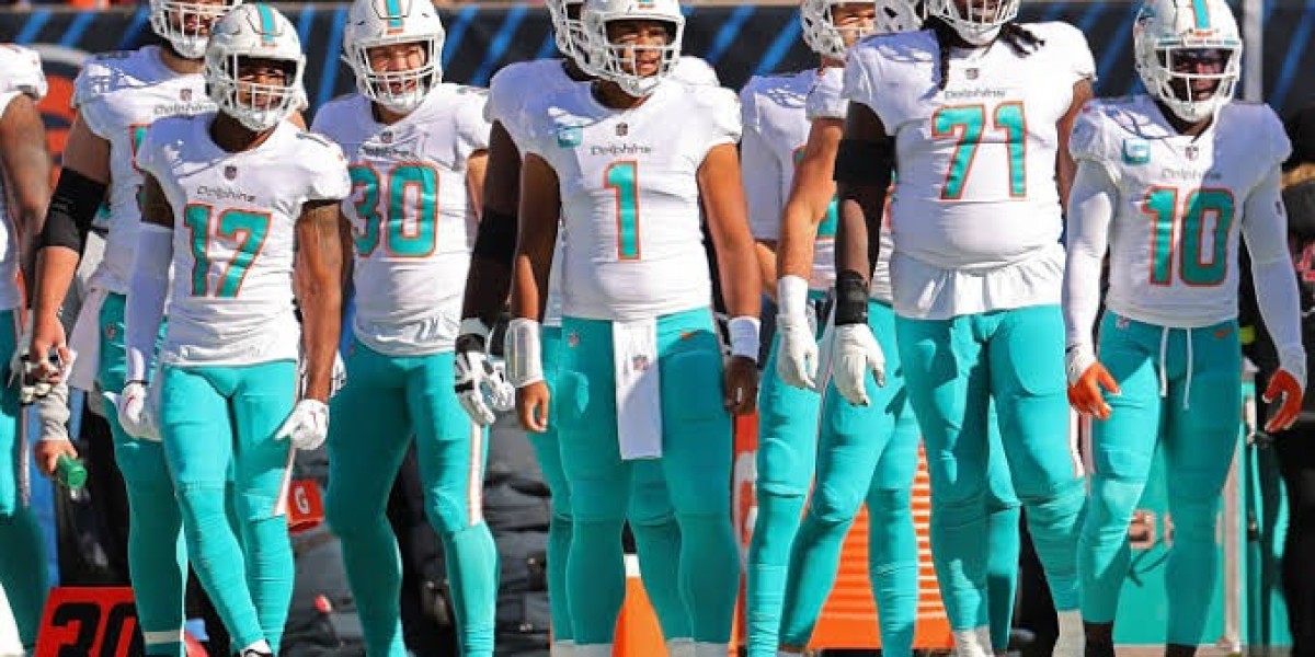 NFL Insiders Forecast Dolphins in the direction of Land PackersFree