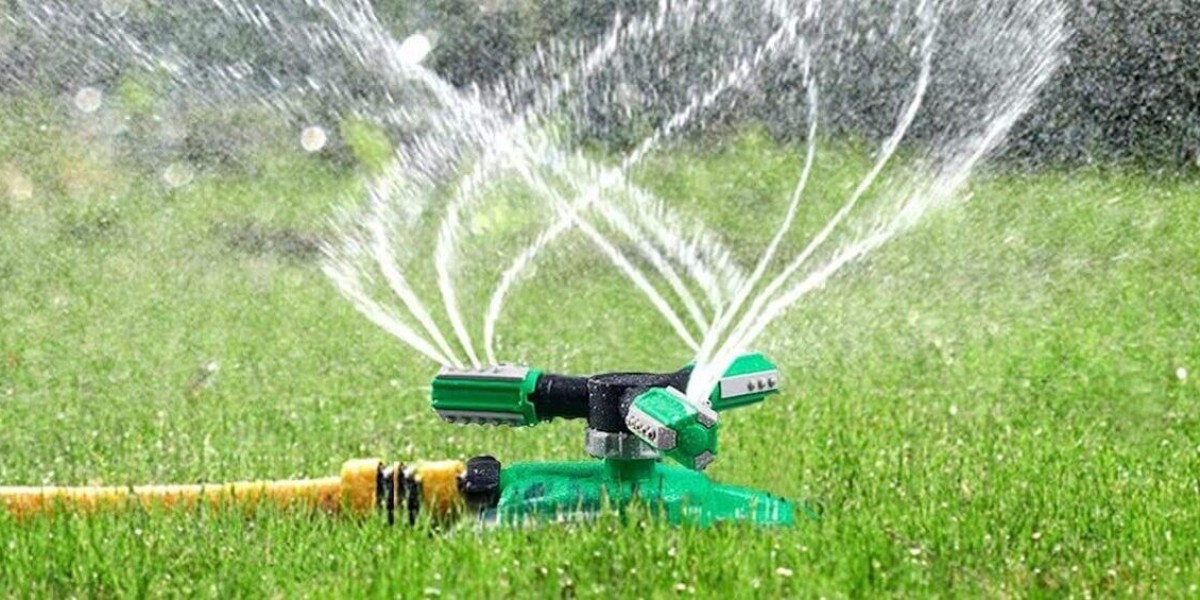 Self-Retracting Hose Reel