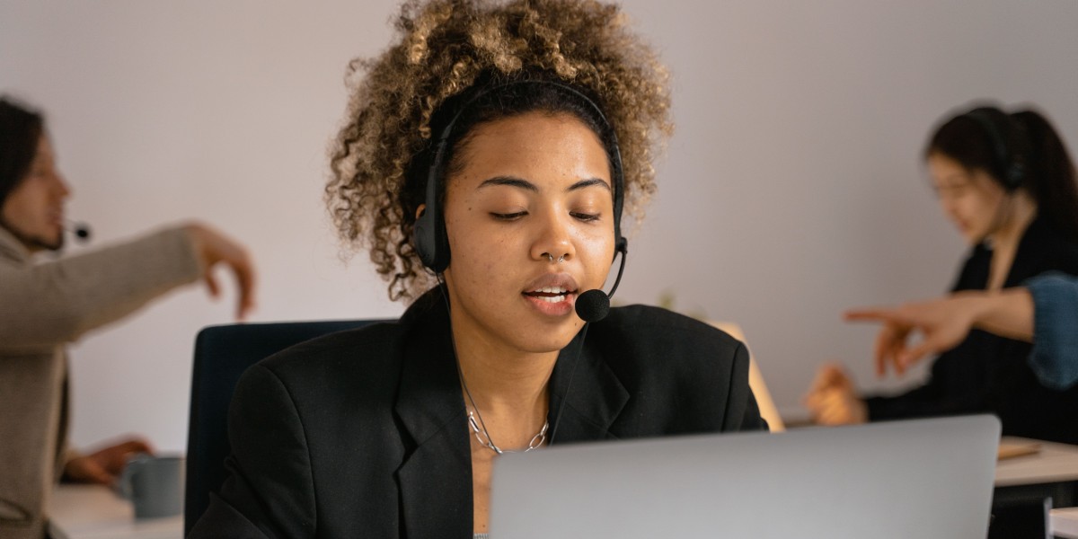 12 Customer Service KPIs Every Retail Business Should Measure