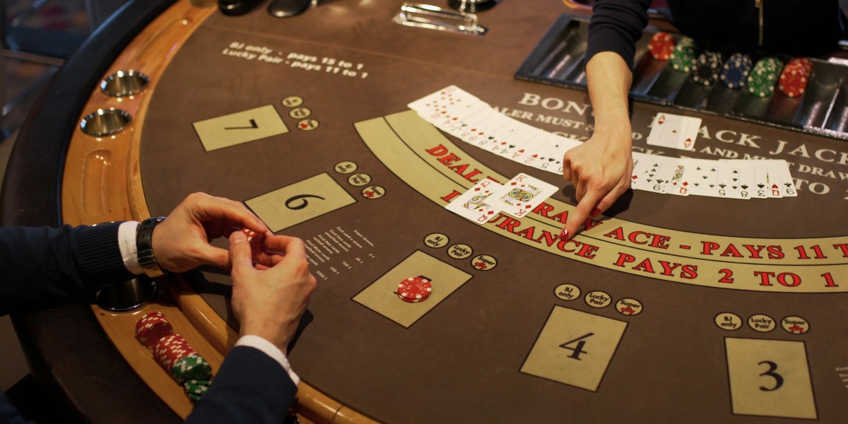 E-sport Bettingsmart: Kan Online Casinoer Tilpasse Seg E-sport Trenden?