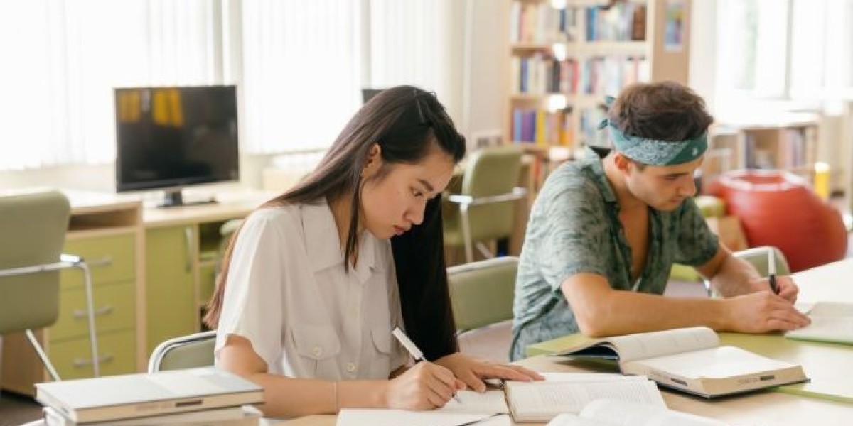 How Can Students Improve Their Excel Assignment Performance?