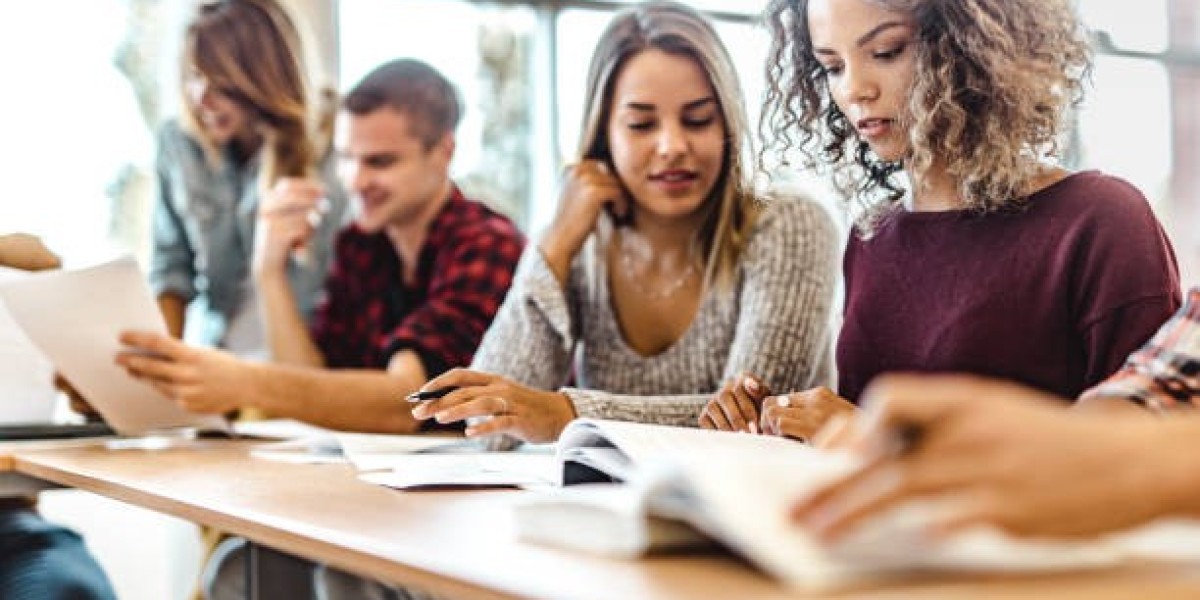 IBPS Classes in Delhi with Experienced Faculty, Strategic Preparation and Dedicated Student Support – BST Competitive Cl