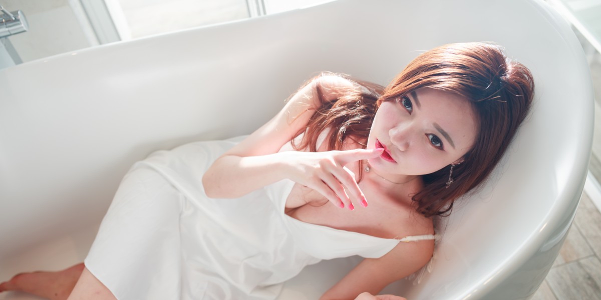 Complete Guide To Akola Call Girls Service - Adult Companionship In Maharashtra's Cotton City