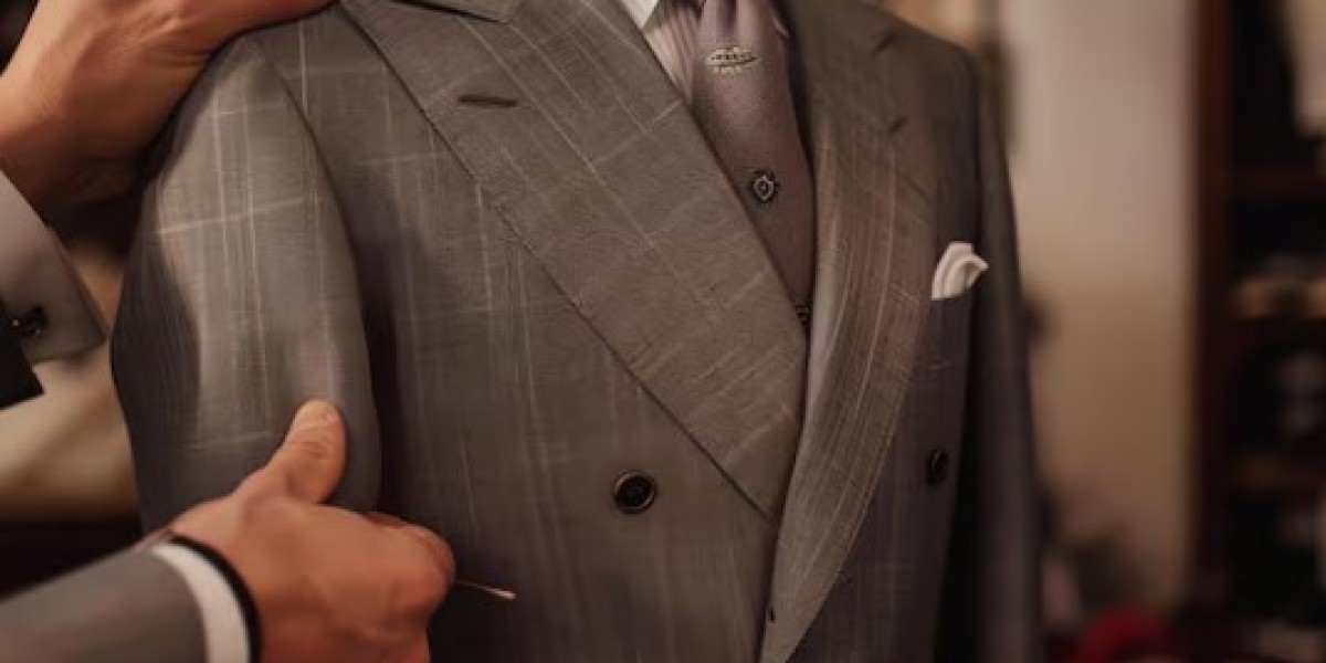 Handmade Suits in Bangkok: Process, Fabrics and Fitting Guide